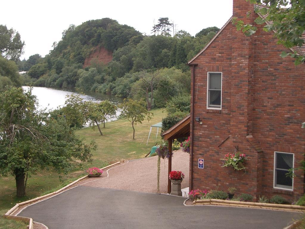 Severnside Bed & Breakfast Great Malvern Esterno foto