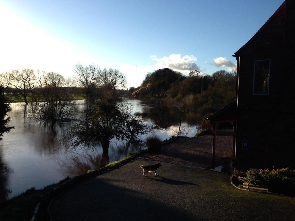 Severnside Bed & Breakfast Great Malvern Esterno foto